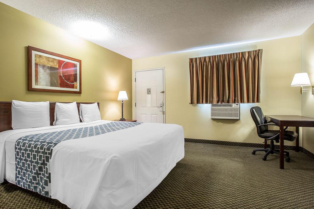 Suburban Studios Charlotte-Ballantyne Dış mekan fotoğraf
