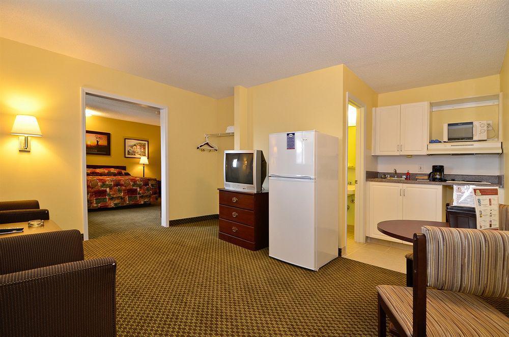 Suburban Studios Charlotte-Ballantyne Dış mekan fotoğraf